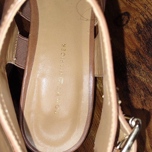 Tommy Hilfiger Vegan Leather Heeled Sandals - Picture 12 of 13